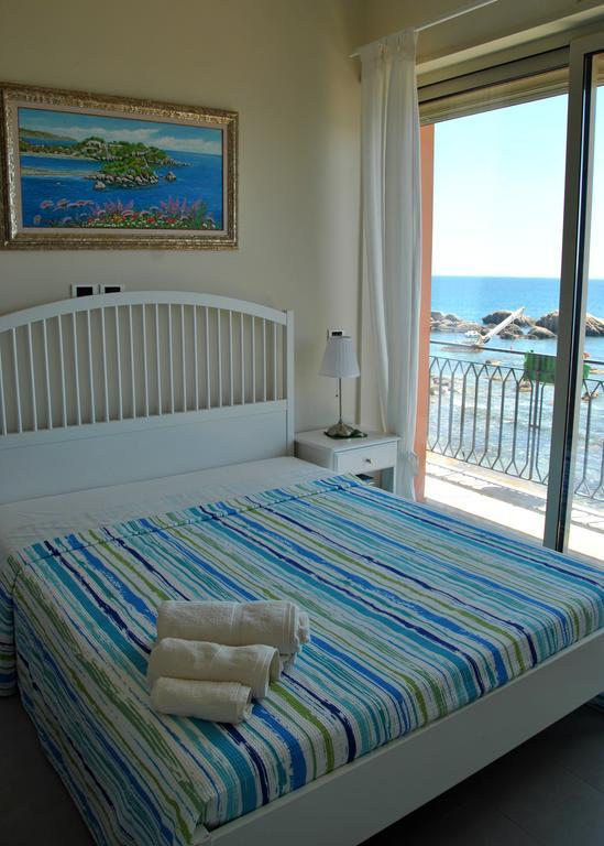 Taorminaxos wonderful seaview Giardini Naxos Exterior foto
