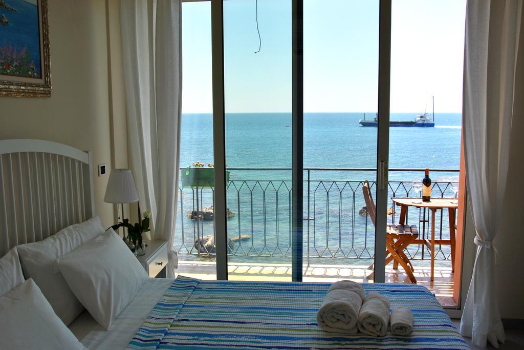 Taorminaxos wonderful seaview Giardini Naxos Exterior foto